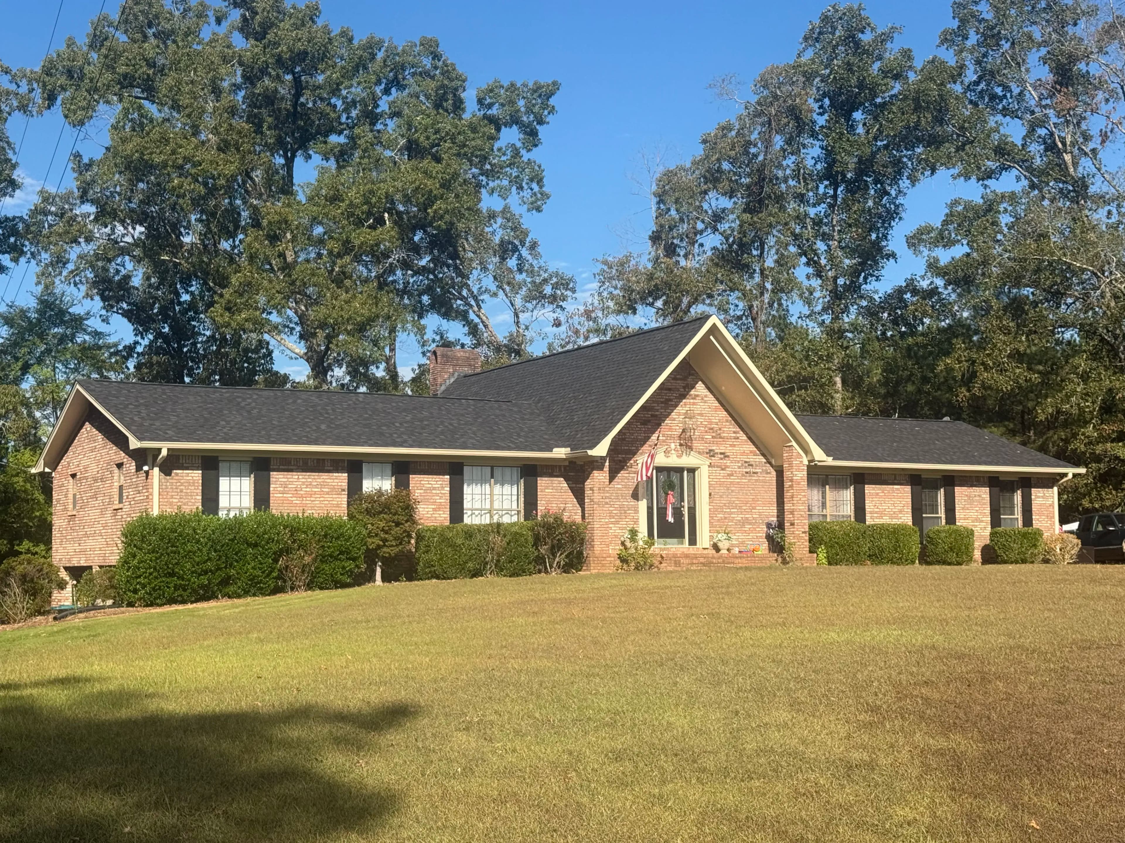 Project Fresh Roof Replacement Done Right in Bluff AL image